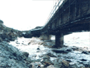 獅子ヶ鼻大橋 損傷状況 全景3